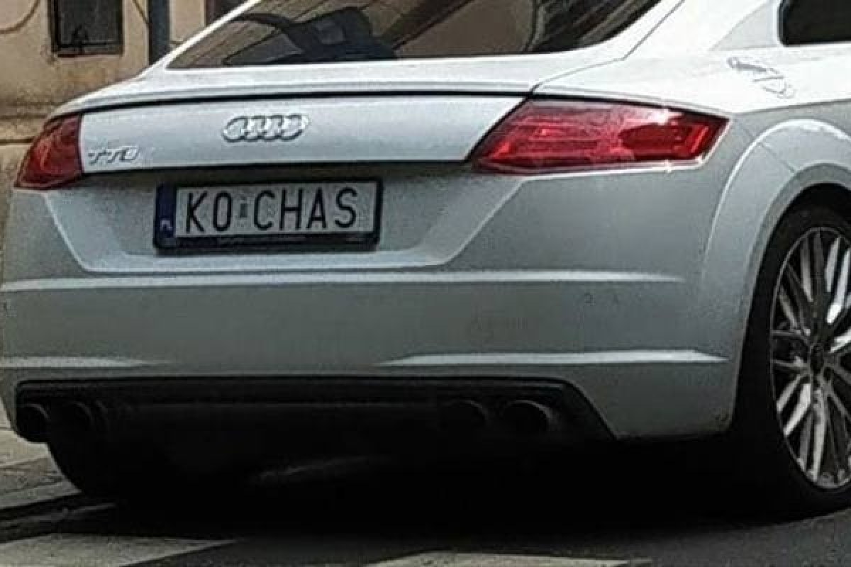 custom license plate