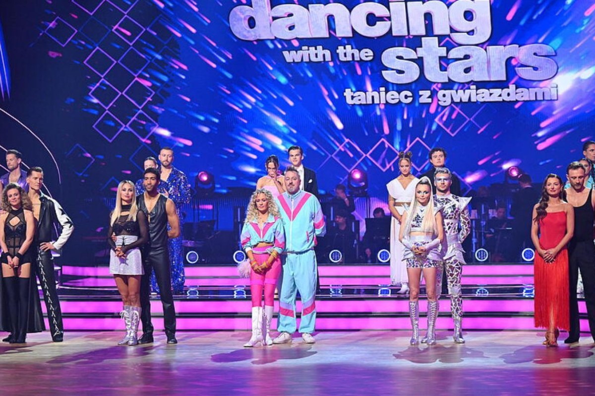 dancing couple elimination