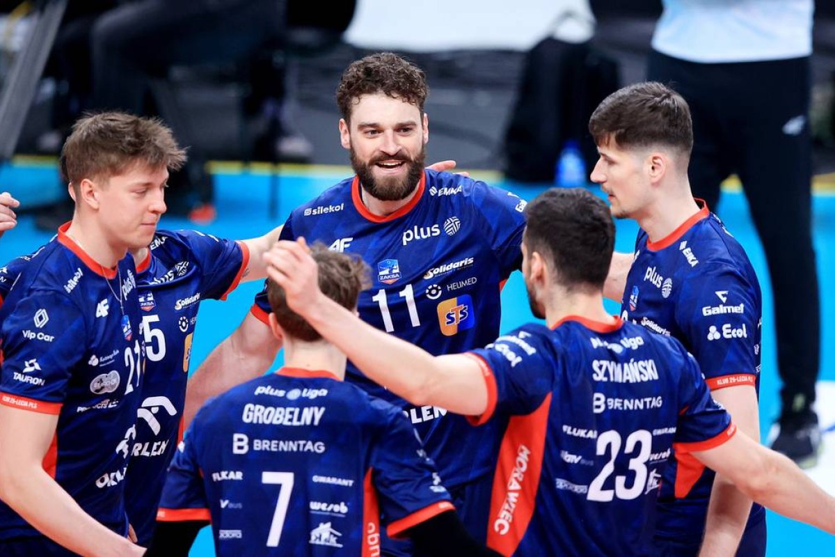 volleyball match action