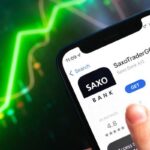 investment laptop chart