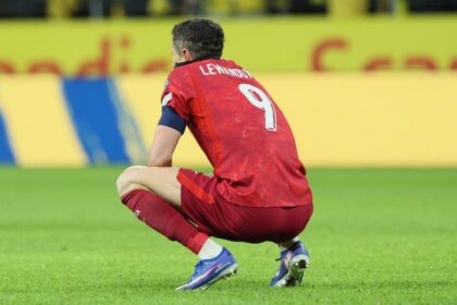 Robert Lewandowski football