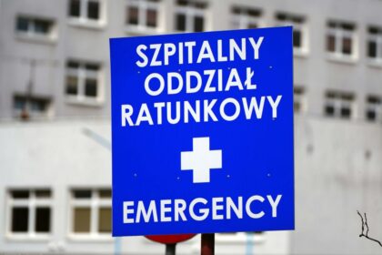 hospital surgery team