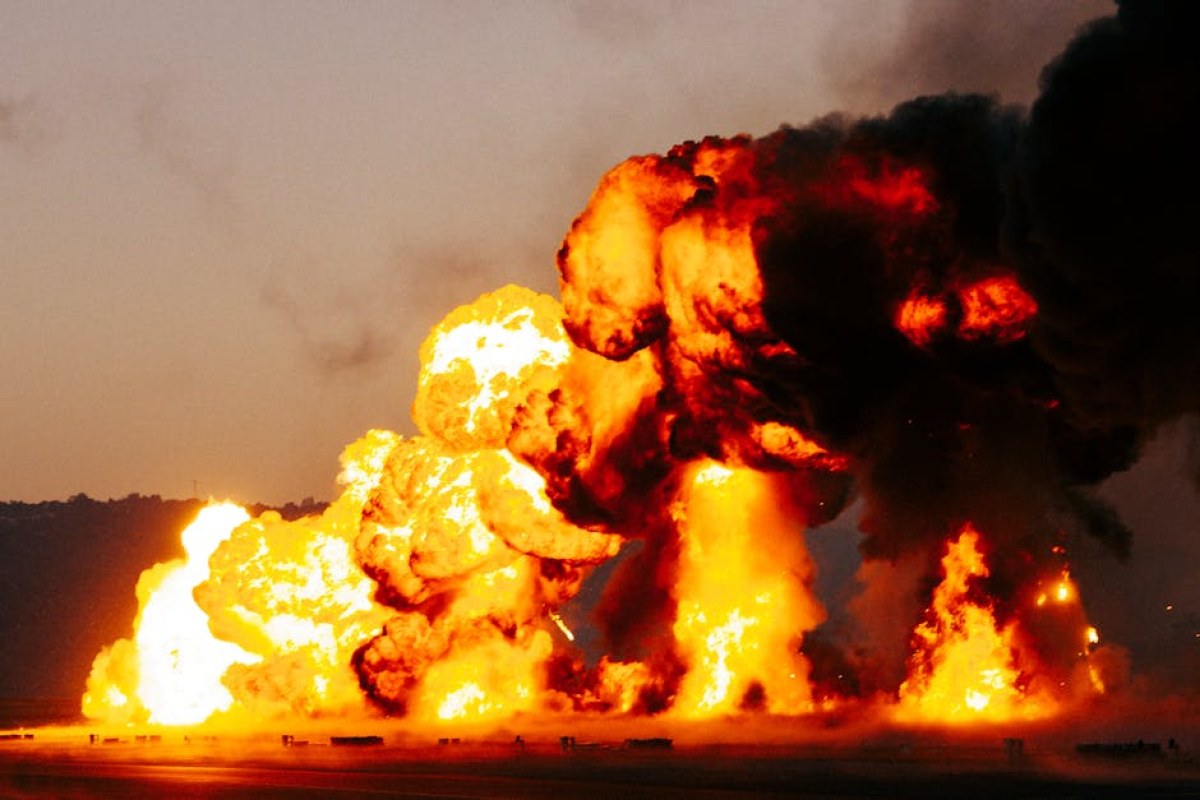 explosion smoke city