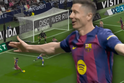 Robert Lewandowski goal celebration