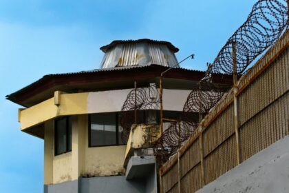 prison guard uniform