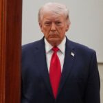 diplomats meeting negotiation