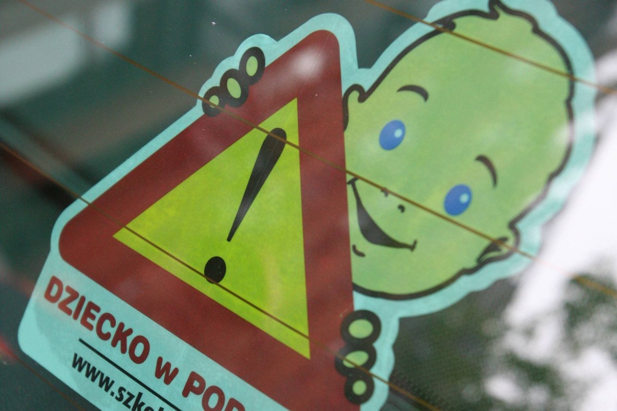 child passport travel