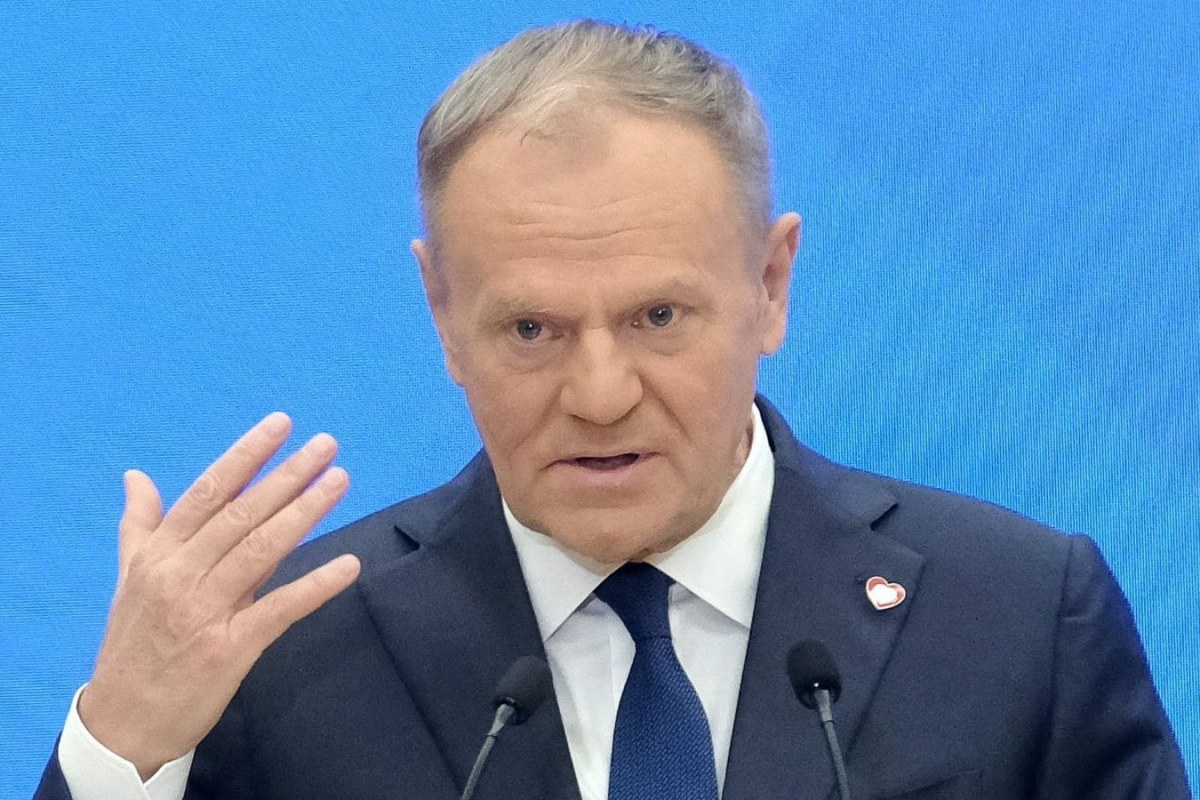 politicians poll chart