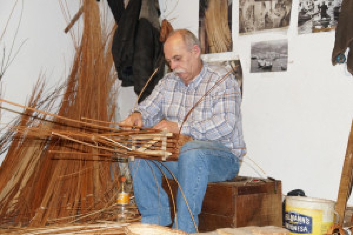 wicker basket workshop