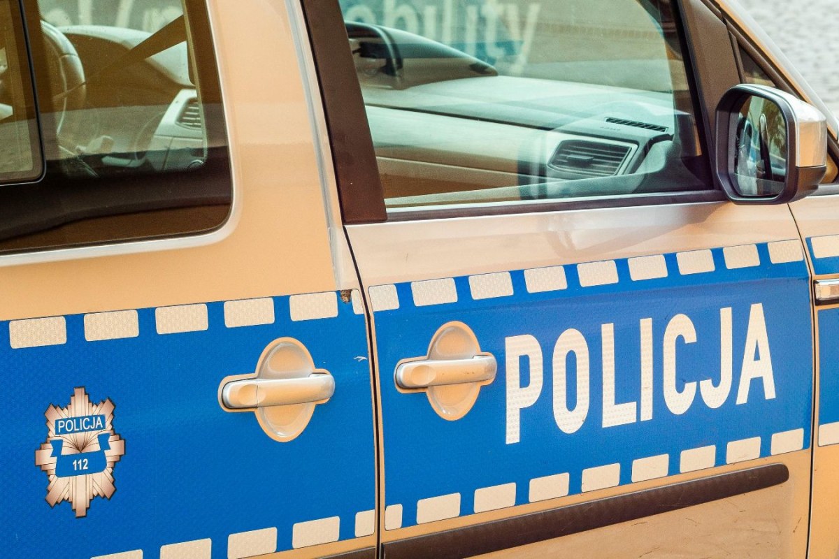 police crime scene tape