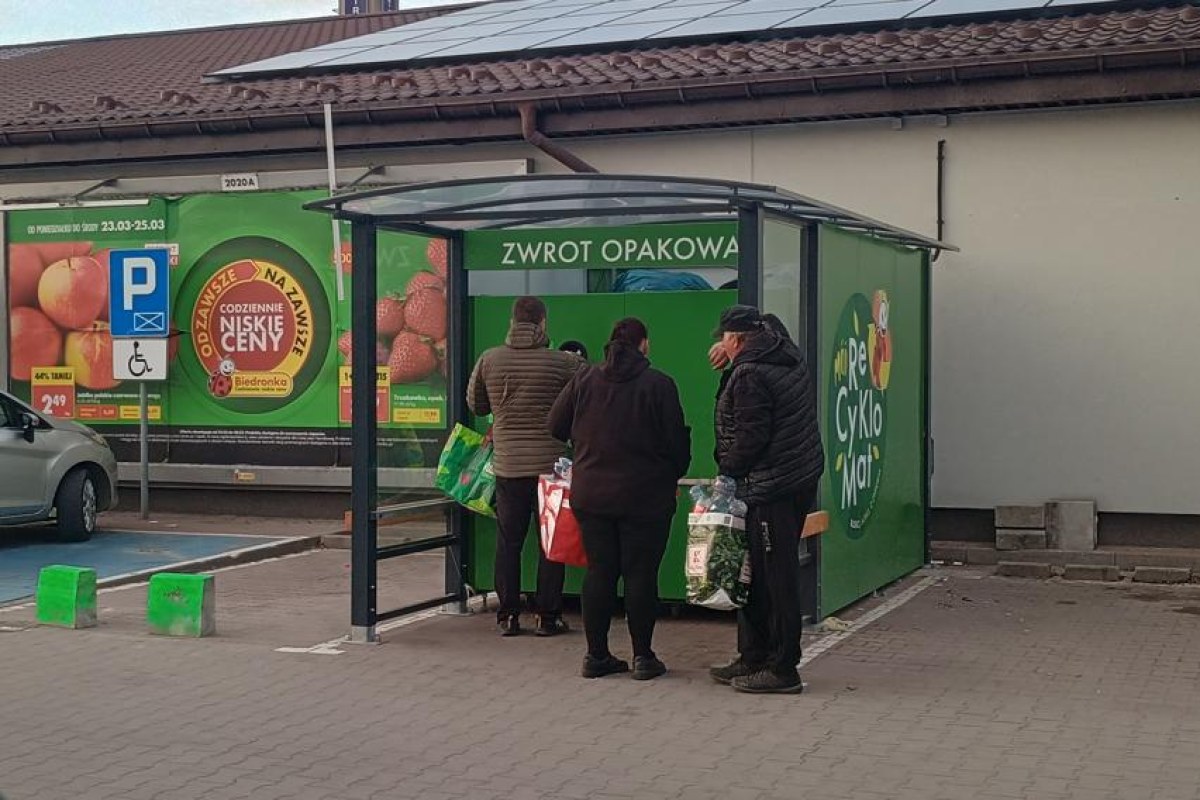 deposit bottle recycling machine