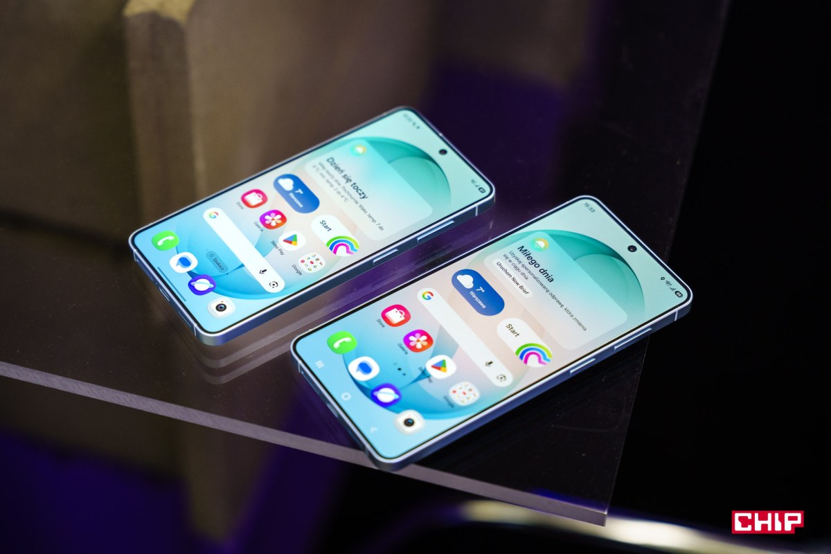 smartphone messaging app