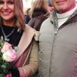 couple beach vacation