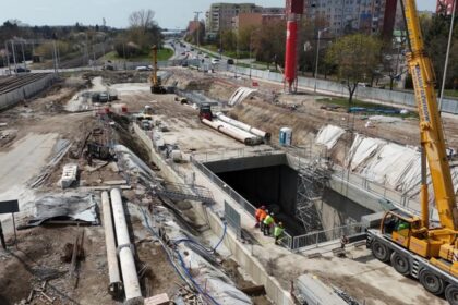 construction site workers