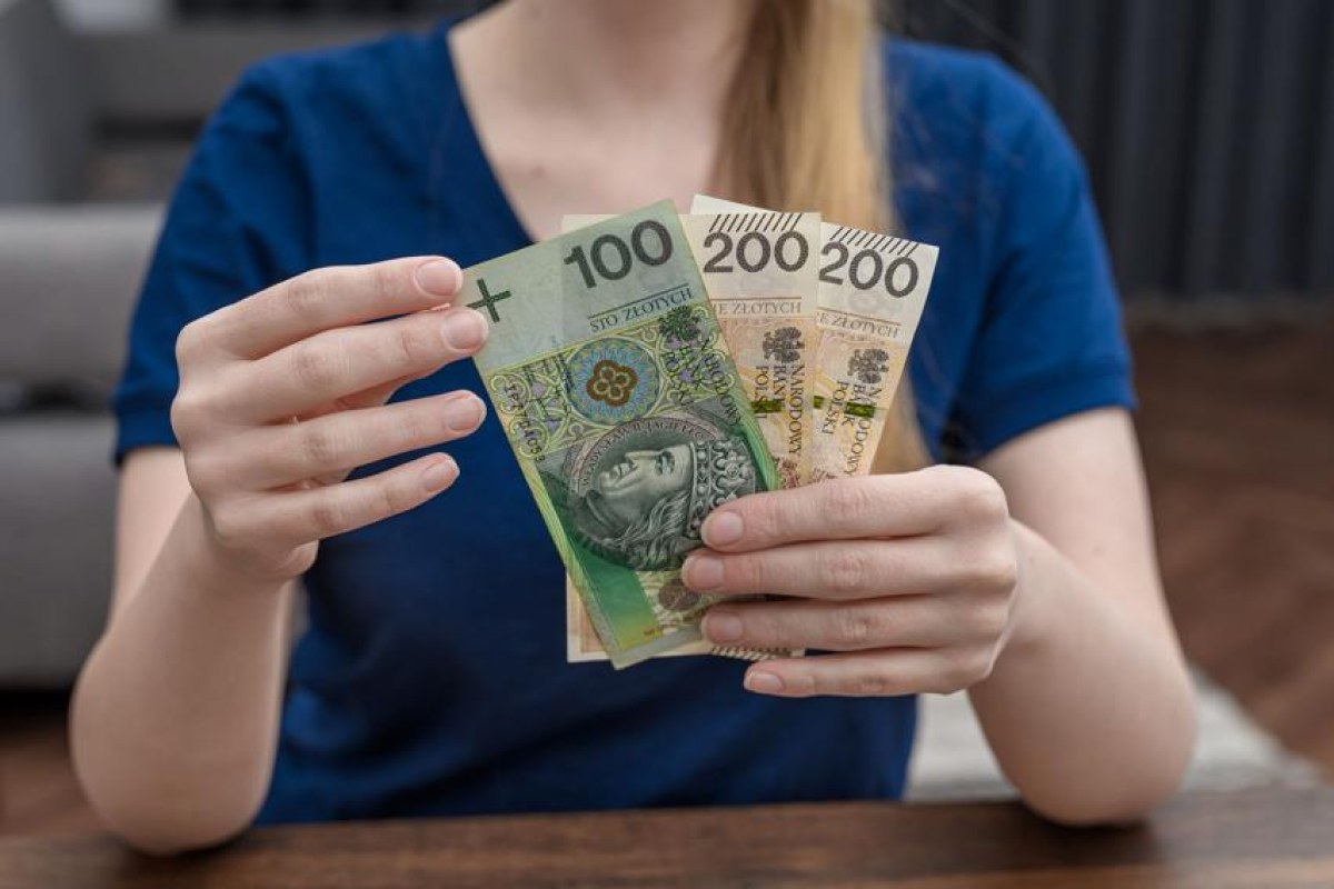 bank promotion smartphone