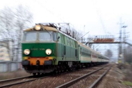 train ambulance crash
