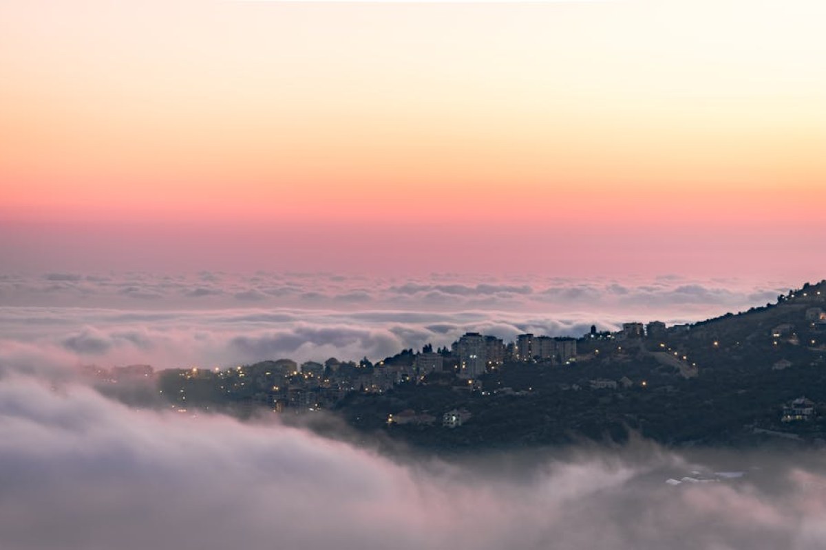 airstrike smoke lebanon