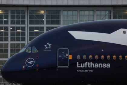 airport strike cancelled