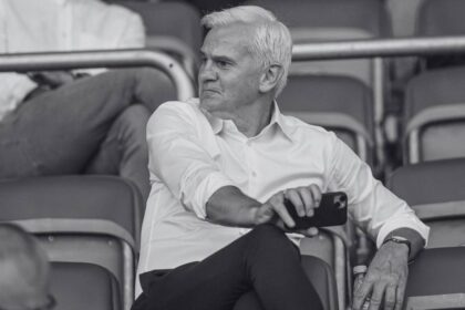 football stadium silence