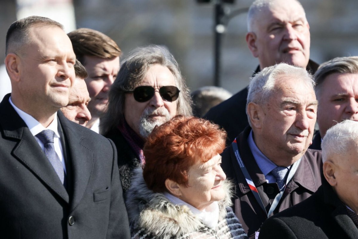 Warsaw protest memorial