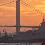 Strait of Hormuz warships