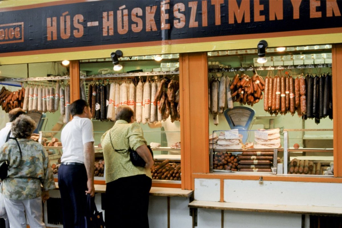 supermarket shelves Hungary