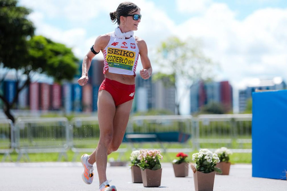 race walking athlete