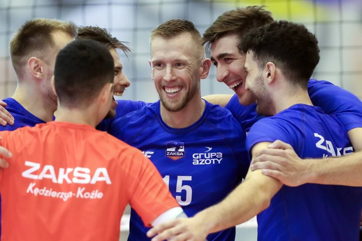 volleyball player farewell