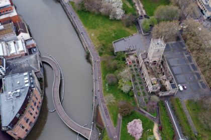 Jaroslaw Kaczynski Peter Magyar