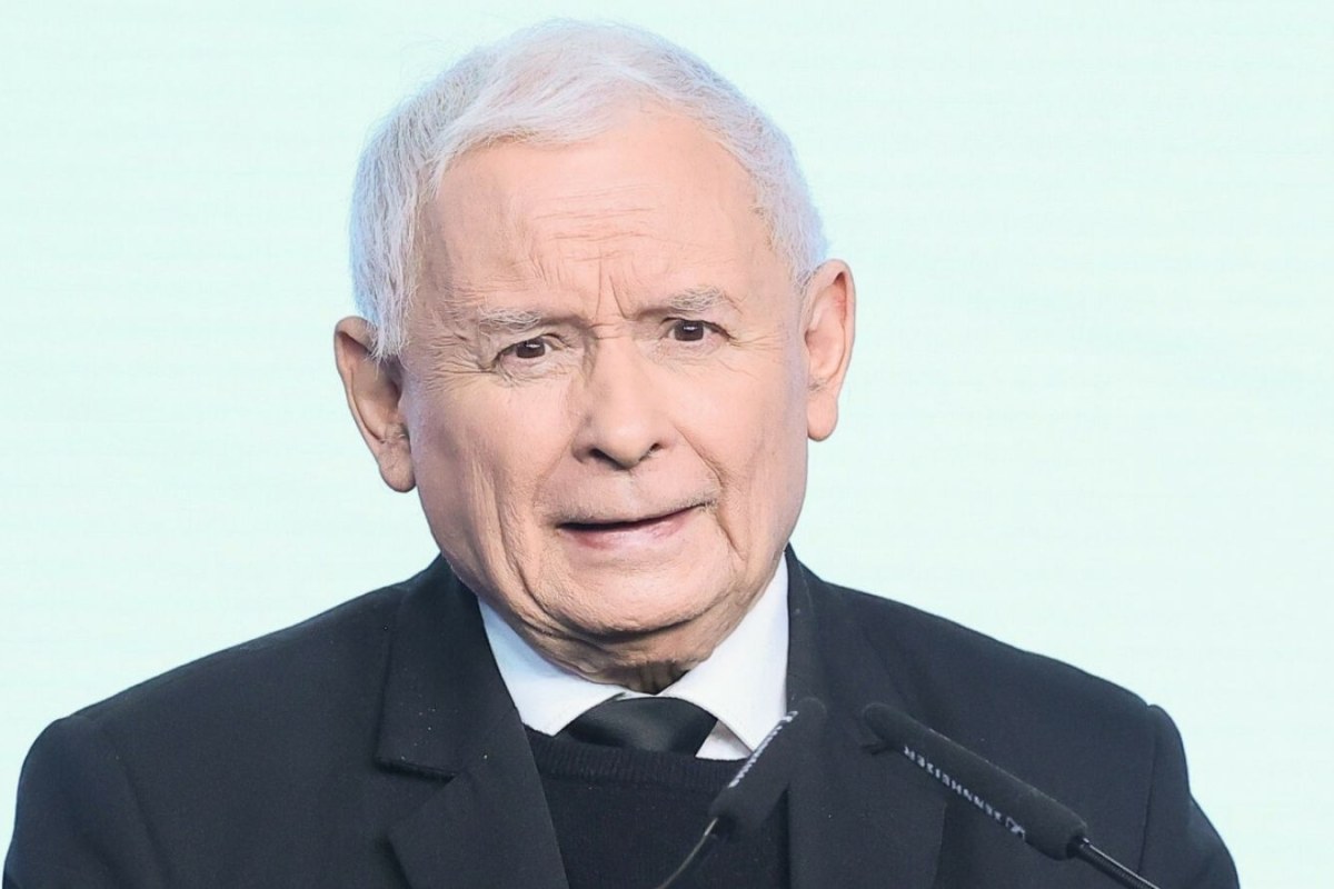 Jaroslaw Kaczynski speaking