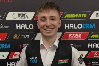 snooker player celebration