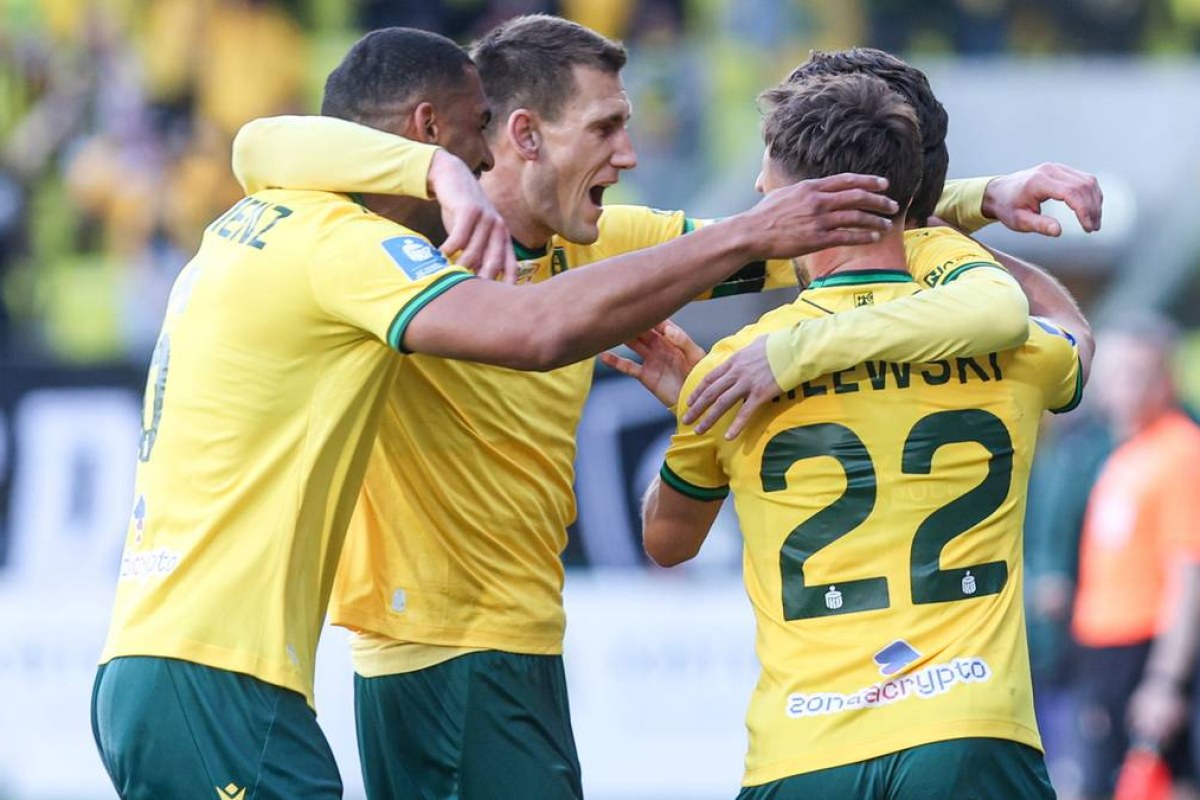 soccer goal celebration