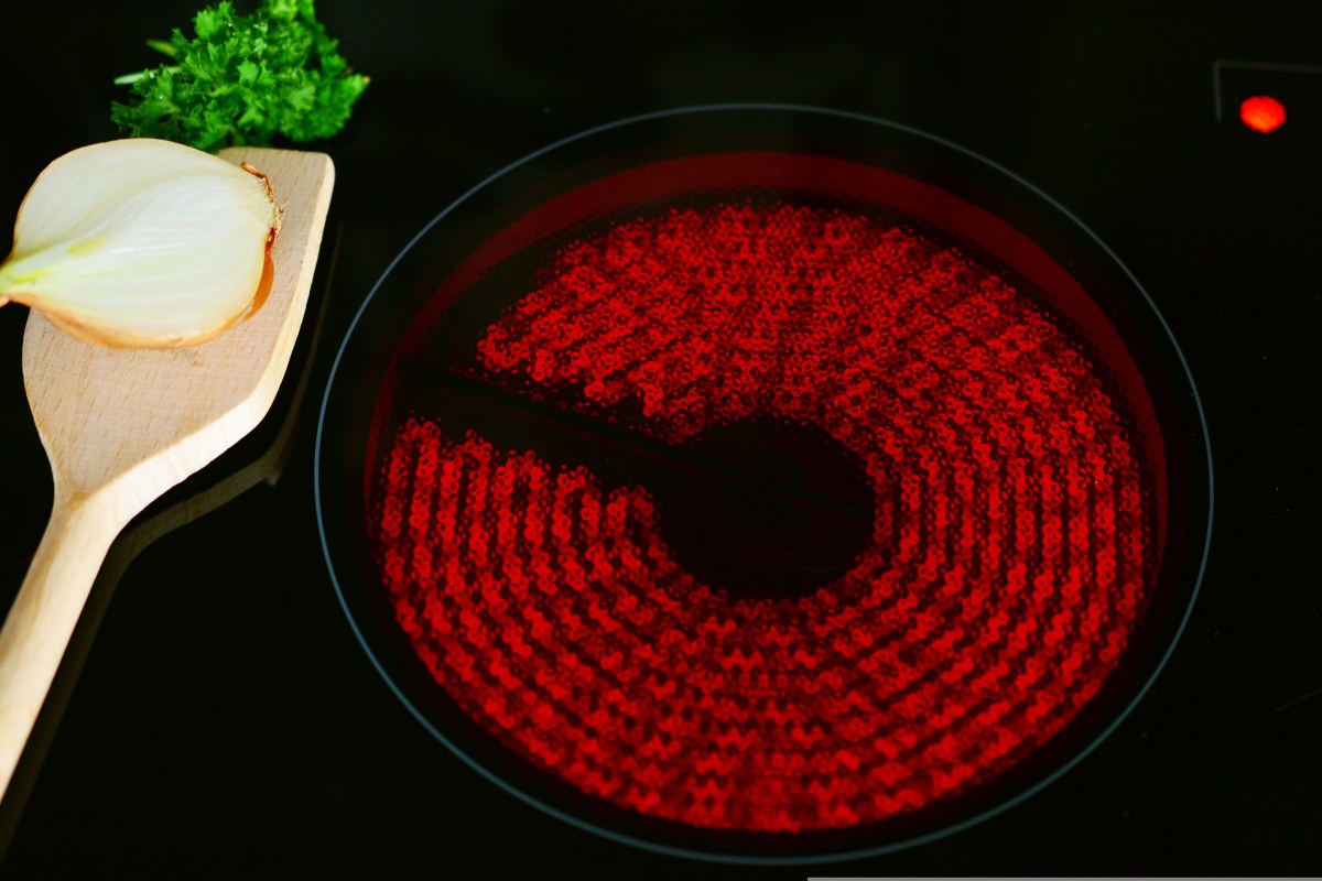 infrared induction cooktop