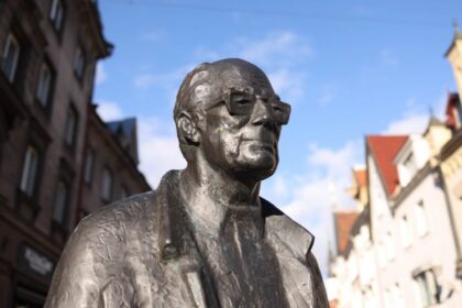 Tadeusz Mazowiecki portrait