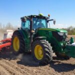 corn field fertilization