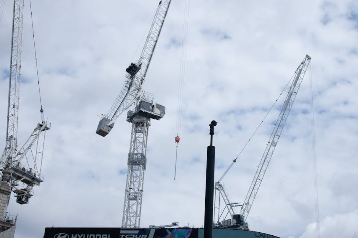 construction site cranes