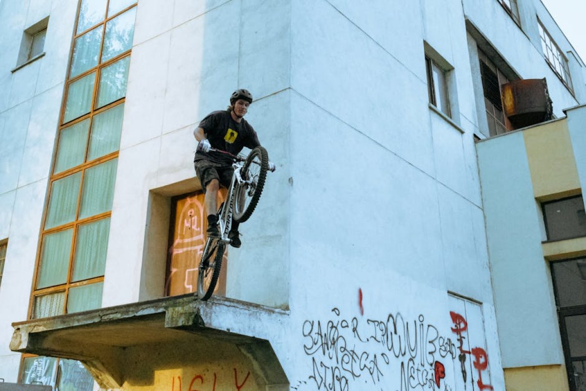 Szymon Hołownia tribute