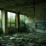 abandoned building police