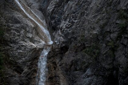 waterfall cliff accident