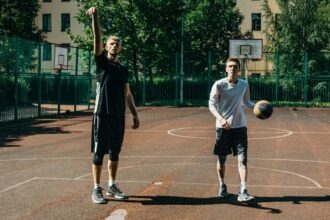 basketball player court