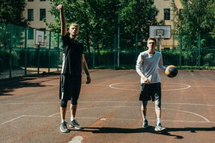 basketball player court