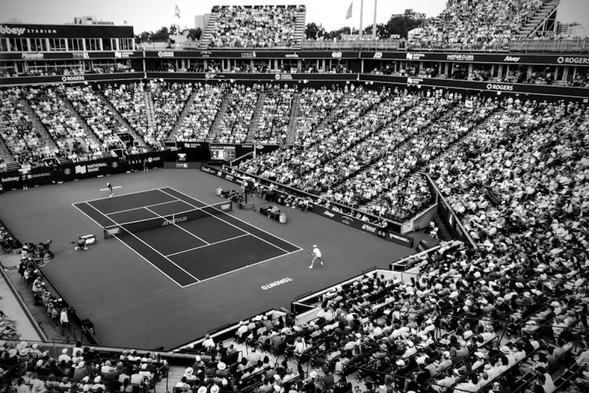 Hubert Hurkacz tennis match