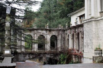 sanatorium building