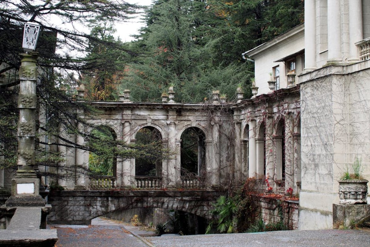 sanatorium building
