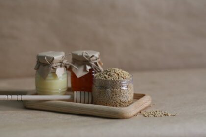 honey jar with pollen