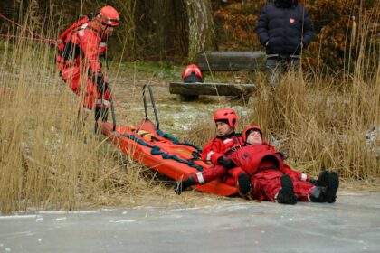 lake accident rescue