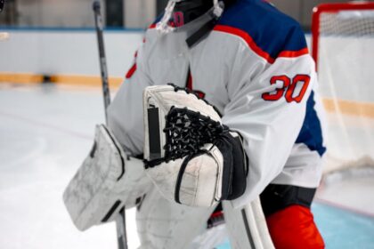 hockey goalkeeper Tomasz Fucik