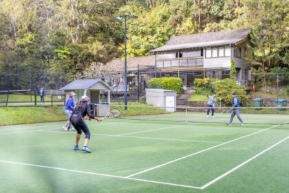 tennis match doubles