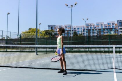 Coco Gauff playing tennis