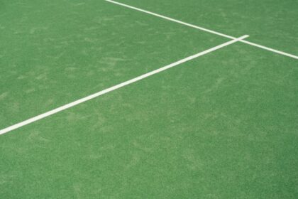 tennis court line judges